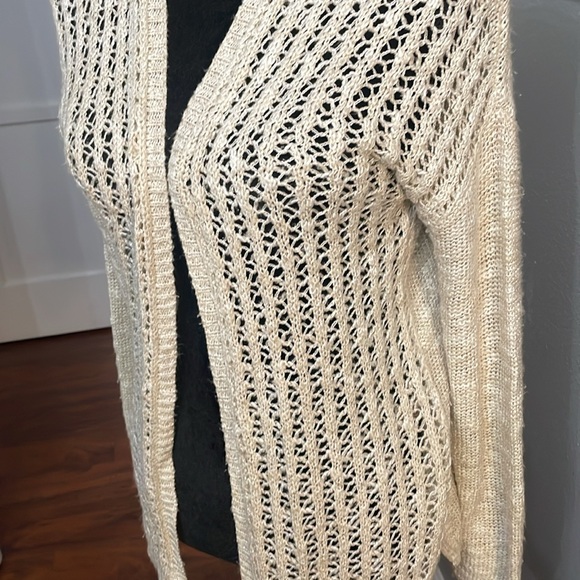 Arizona Jean Is lightweight knitted Hooded Cardigan - Picture 2 of 9